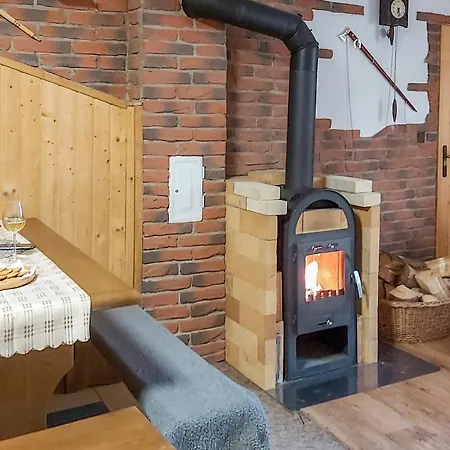 Stunning In W Outdoor Swimming Pool Sauna And 4 Bedrooms *